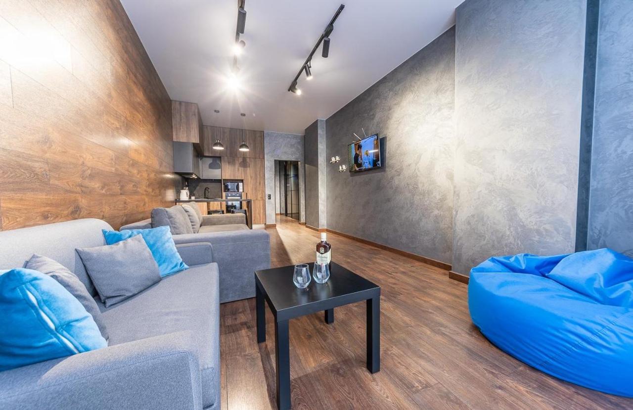 Luxury Apartments Smartplaza Obolon Metro Minskai Kijev Kültér fotó