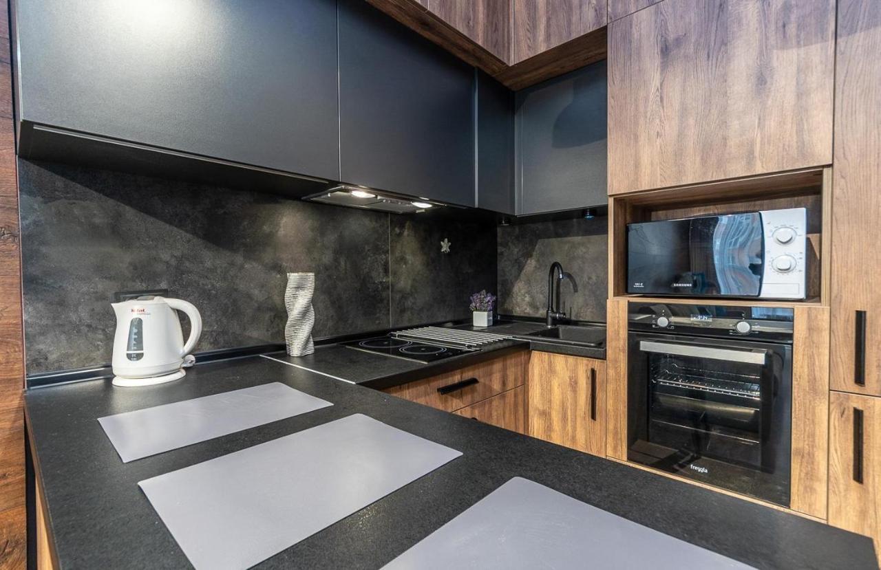 Luxury Apartments Smartplaza Obolon Metro Minskai Kijev Kültér fotó